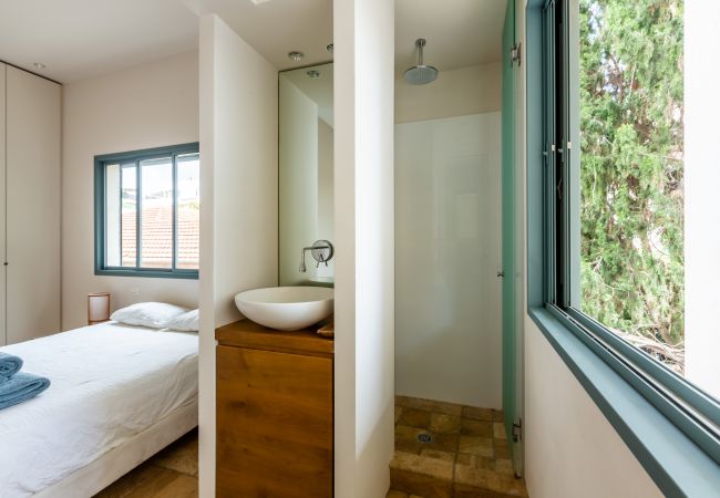 Apartamento em Tel Aviv - Jaffa - Classy & Authentic Heart of TLV by FeelHome Apartamento em Tel Aviv - Jaffa - Classy & Authentic Heart of TLV by FeelHome