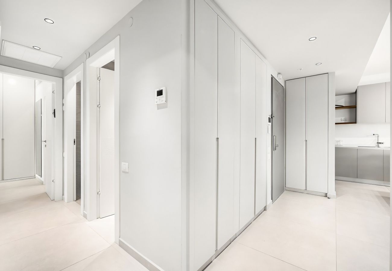 Apartamento em Tel Aviv - Jaffa - MAMAD Luxury 3BR Next to Geula Beach by FeelHome Apartamento em Tel Aviv - Jaffa - MAMAD Luxury 3BR Next to Geula Beach by FeelHome