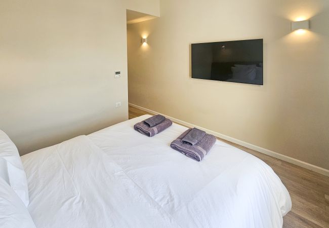 Villa em Herzliya - MAMAD Luxury New Villa with Private Pool by FeelHome Villa em Herzliya - MAMAD Luxury New Villa with Private Pool by FeelHome