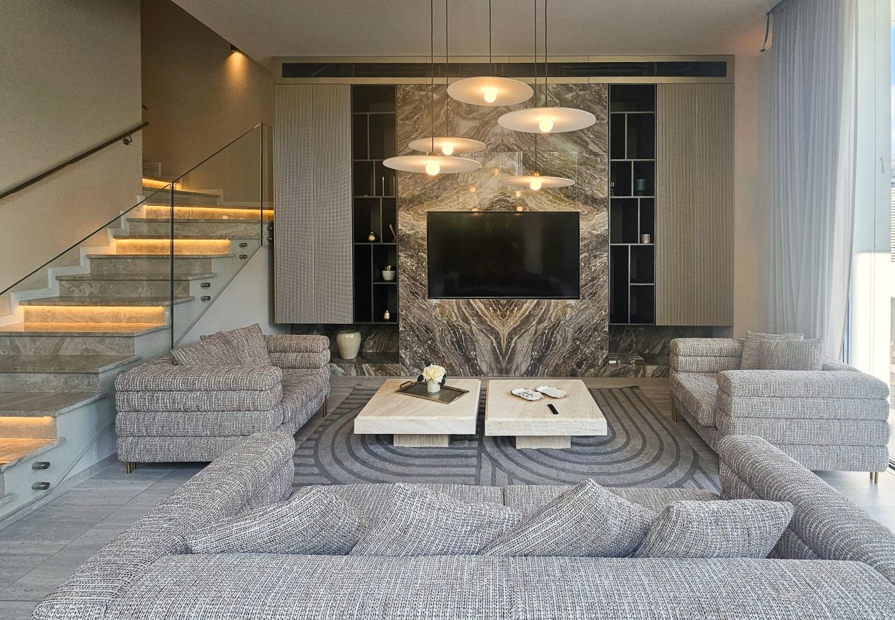 Villa em Herzliya - MAMAD Luxury New Villa with Private Pool by FeelHome Villa em Herzliya - MAMAD Luxury New Villa with Private Pool by FeelHome