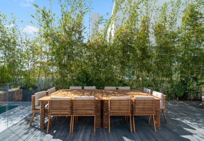 Villa em Herzliya - Luxury Brand New Villa with Pool by FeelHome Villa em Herzliya - Luxury Brand New Villa with Pool by FeelHome