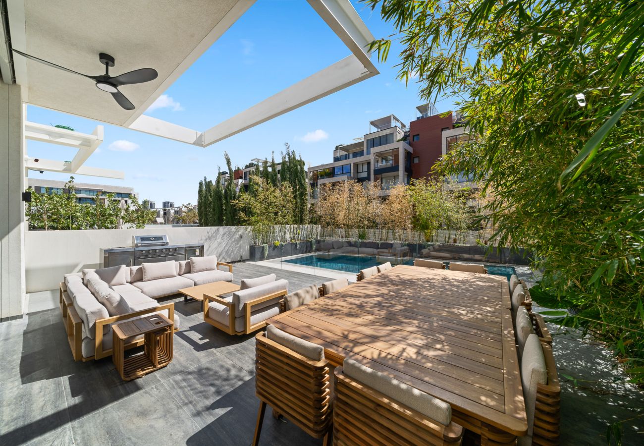 Villa em Herzliya - Luxury Brand New Villa with Pool by FeelHome Villa em Herzliya - Luxury Brand New Villa with Pool by FeelHome