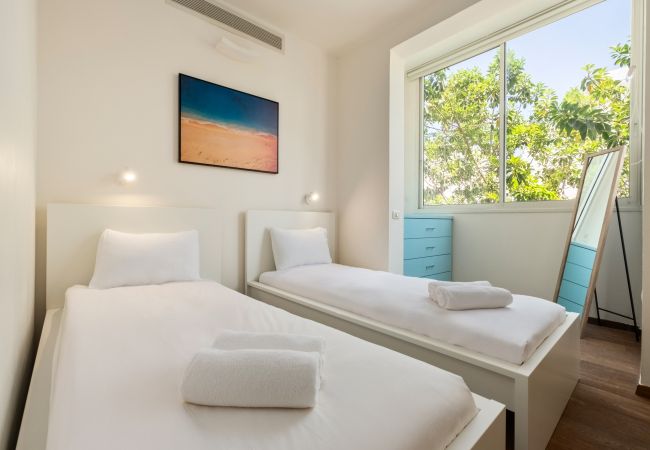 Apartamento em Tel Aviv - Jaffa - Cozy Family Nest in Tel Aviv Old North by FeelHome Apartamento em Tel Aviv - Jaffa - Cozy Family Nest in Tel Aviv Old North by FeelHome
