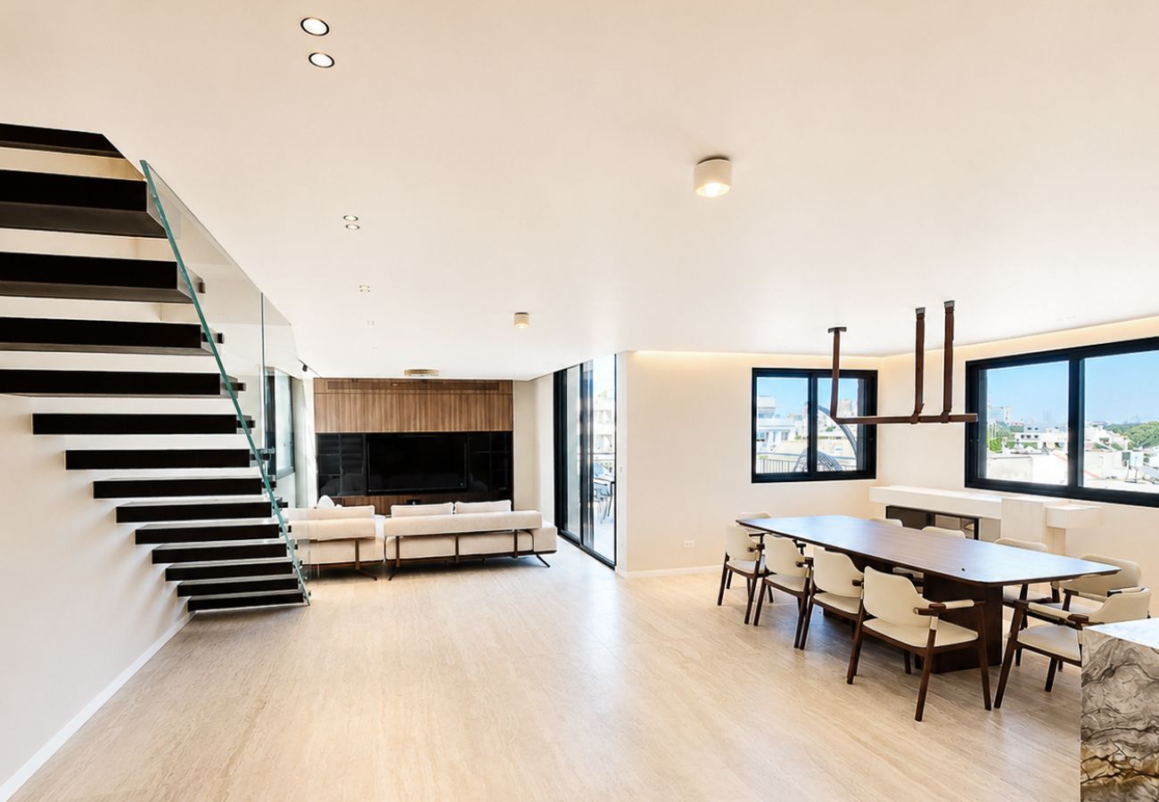 Apartamento em Tel Aviv - Jaffa - Luxury Triplex & Terraces on Dizengoff by FeelHome