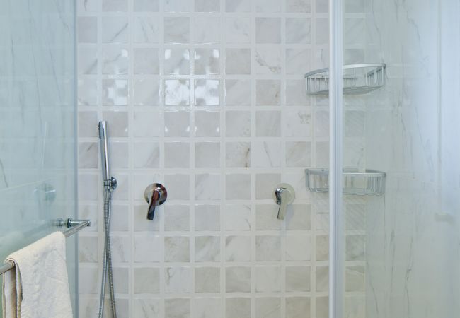 Apartment in Tel Aviv - Jaffa - Elegant 2BR & Veranda close to Beach by FeelHome Apartment in Tel Aviv - Jaffa - Elegant 2BR & Veranda close to Beach by FeelHome