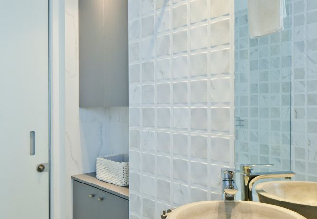 Apartment in Tel Aviv - Jaffa - Elegant 2BR & Veranda close to Beach by FeelHome Apartment in Tel Aviv - Jaffa - Elegant 2BR & Veranda close to Beach by FeelHome