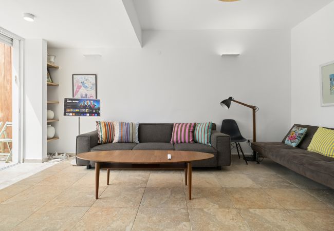 Apartment in Tel Aviv - Jaffa - Beach Penthouse & Terrace near Hilton by FeelHome Apartment in Tel Aviv - Jaffa - Beach Penthouse & Terrace near Hilton by FeelHome