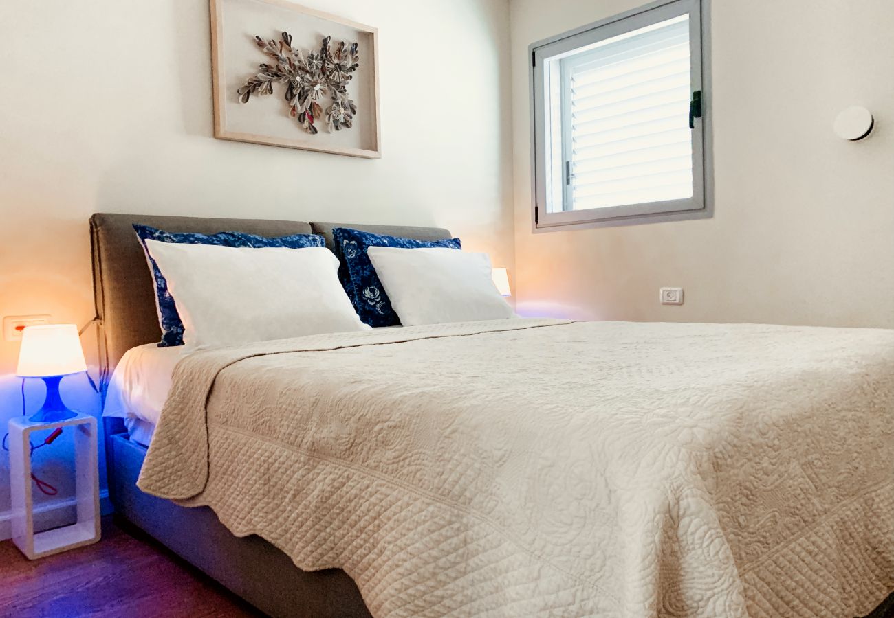 Apartment in Jerusalem - MAMAD Chic 1BR in City Center by FeelHome Apartment in Jerusalem - MAMAD Chic 1BR in City Center by FeelHome