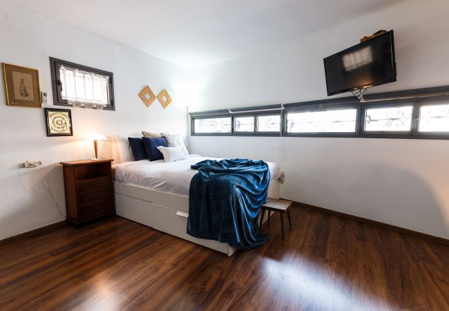 Apartment in Tel Aviv - Jaffa - Charming Studio on Frishman & Ben Yehuda