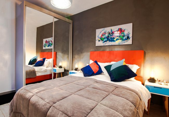 Apartment in Tel Aviv - Jaffa - Hipster Hotspot! Jacuzzi, patio, parking, BEACH! Apartment in Tel Aviv - Jaffa - Hipster Hotspot! Jacuzzi, patio, parking, BEACH!