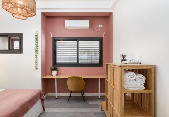 Apartment in Tel Aviv - Jaffa - MAMAD Fresh Design 2BR in City Center by FeelHome Apartment in Tel Aviv - Jaffa - MAMAD Fresh Design 2BR in City Center by FeelHome