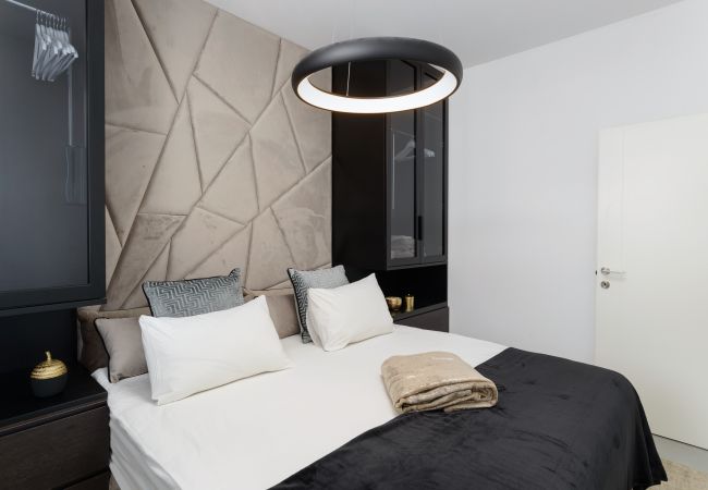 Apartment in Tel Aviv - Jaffa - MAMAD High End 2BR with City & Sea View by FeelHome Apartment in Tel Aviv - Jaffa - MAMAD High End 2BR with City & Sea View by FeelHome