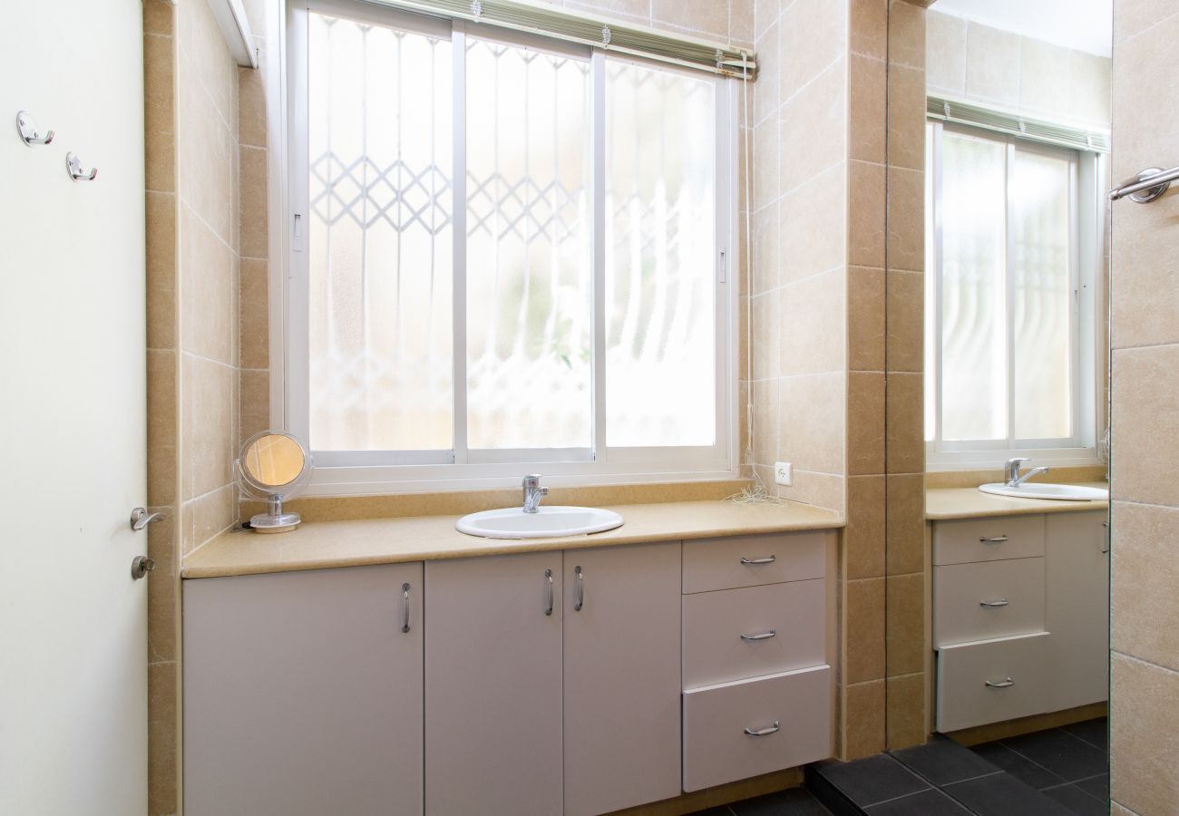 Apartment in Tel Aviv - Jaffa - Bright 3BR in the Beating Heart of TLV by FeelHome  Apartment in Tel Aviv - Jaffa - Bright 3BR in the Beating Heart of TLV by FeelHome