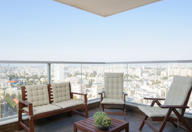 Apartment in Holon - MAMAD Deluxe Apt & Terrace with City Overview by FeelHome Apartment in Holon - MAMAD Deluxe Apt & Terrace with City Overview by FeelHome