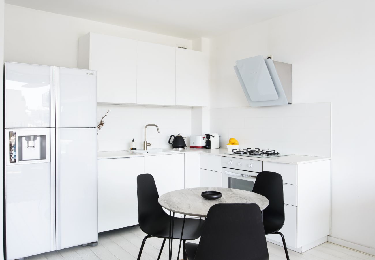 Apartment in Tel Aviv - Jaffa - MAMAD Bright & Chic Condo with Pool & Unique View by FeelHome Apartment in Tel Aviv - Jaffa - MAMAD Bright & Chic Condo with Pool & Unique View by FeelHome