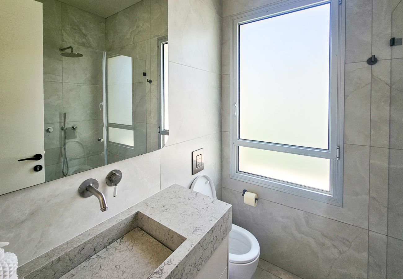 Villa in Herzliya - MAMAD Luxury New Villa with Private Pool by FeelHome Villa in Herzliya - MAMAD Luxury New Villa with Private Pool by FeelHome