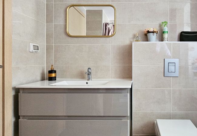 Apartment in Jerusalem - MAMAD Family Friendly New Condo by FeelHome Apartment in Jerusalem - MAMAD Family Friendly New Condo by FeelHome