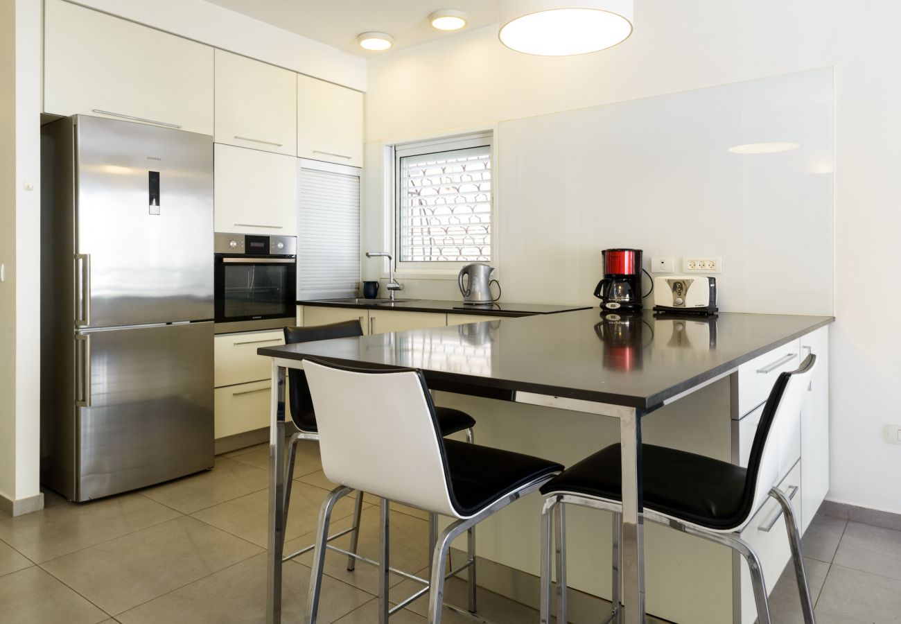 Апартаменты на Tel Aviv - Jaffa - MIKLAT Full Comfort 1BR near Frishman Beach by FeelHome Апартаменты на Tel Aviv - Jaffa - MIKLAT Full Comfort 1BR near Frishman Beach by FeelHome