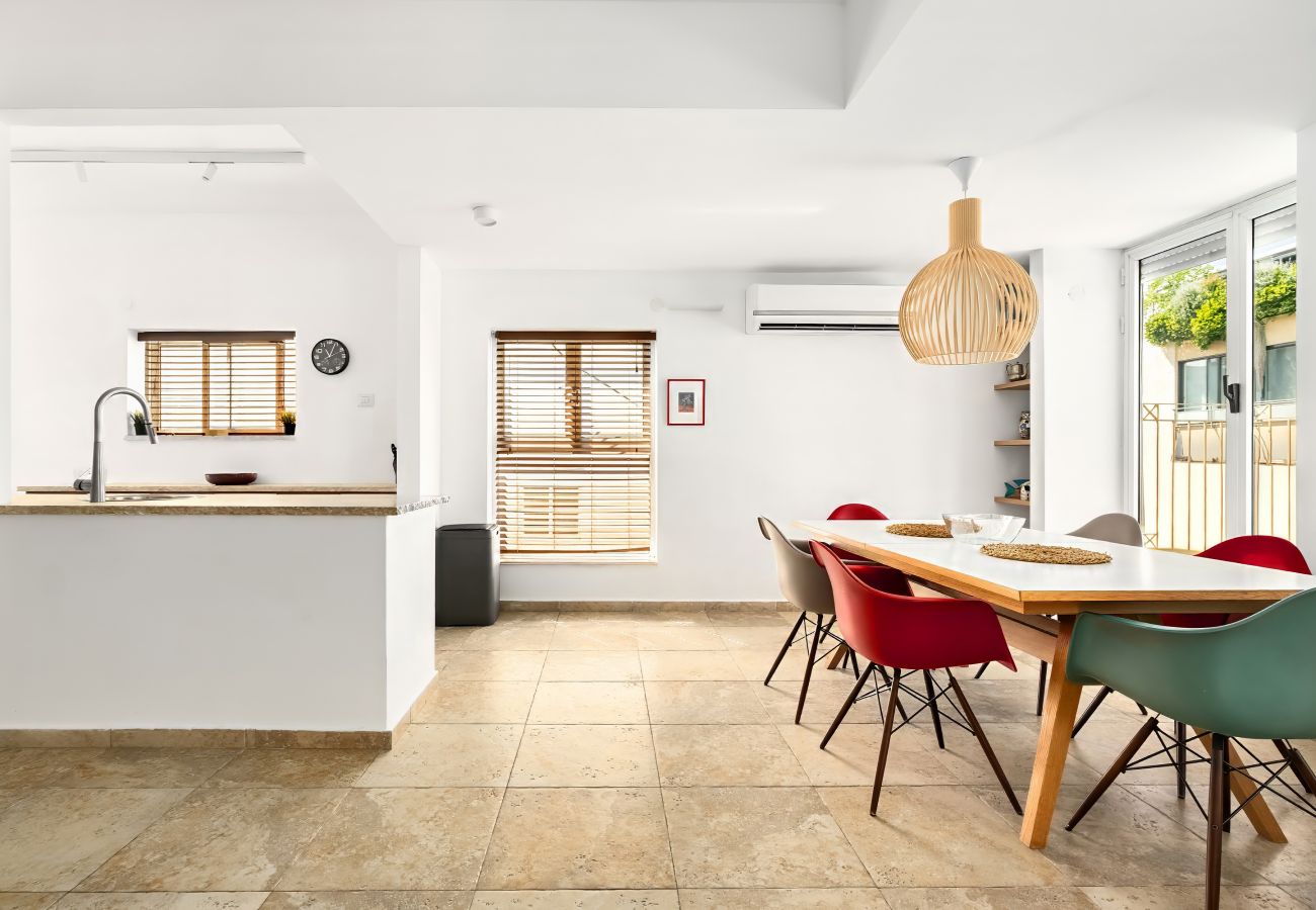 Апартаменты на Tel Aviv - Jaffa - Beach Penthouse & Terrace near Hilton by FeelHome Апартаменты на Tel Aviv - Jaffa - Beach Penthouse & Terrace near Hilton by FeelHome