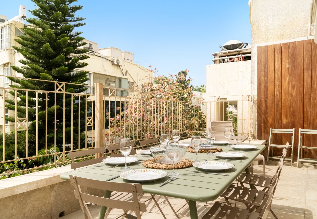 Апартаменты на Tel Aviv - Jaffa - Beach Penthouse & Terrace near Hilton by FeelHome Апартаменты на Tel Aviv - Jaffa - Beach Penthouse & Terrace near Hilton by FeelHome