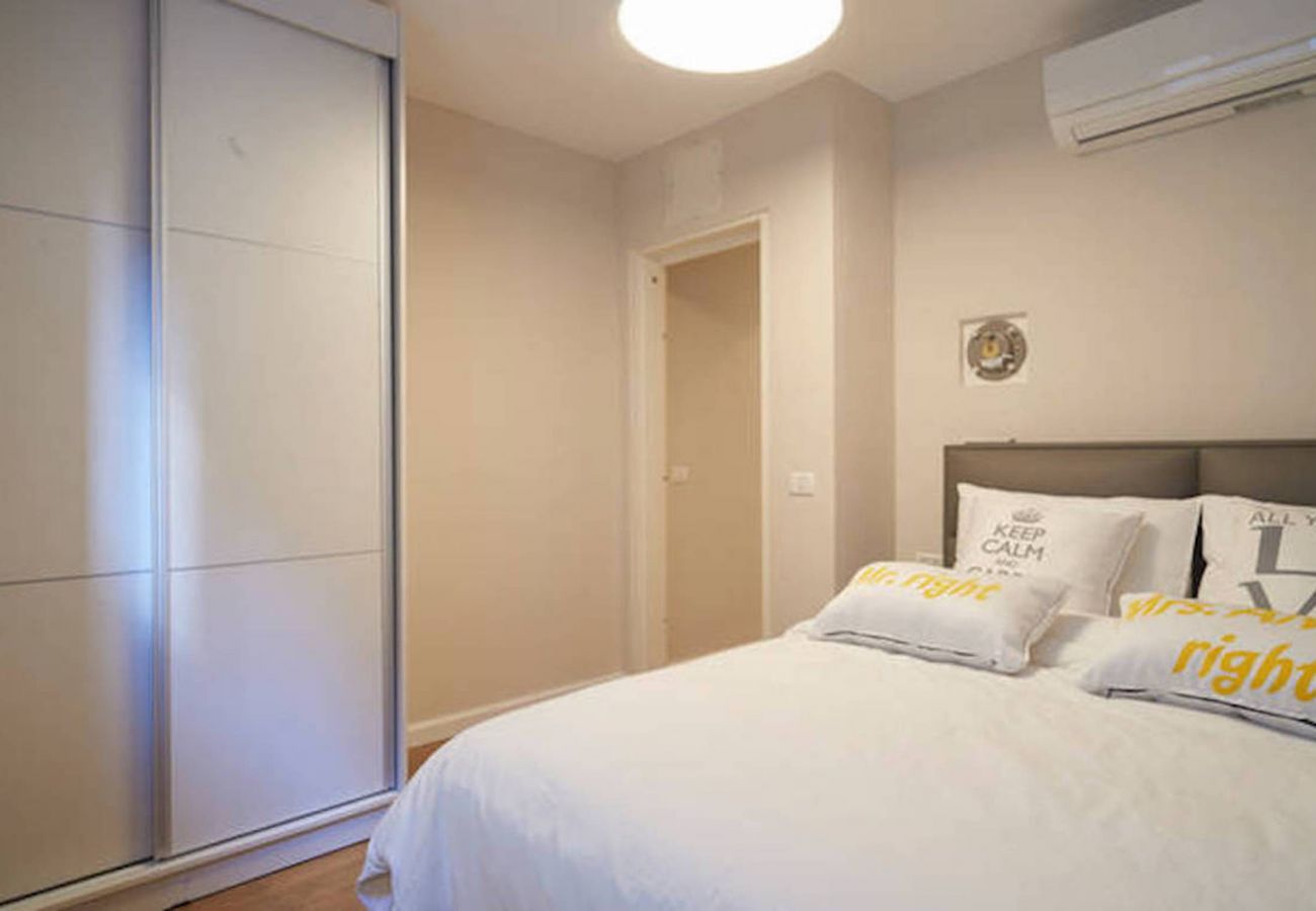 Апартаменты на Jerusalem - MAMAD Quiet with Terrasse in City Center by FeelHome Апартаменты на Jerusalem - MAMAD Quiet with Terrasse in City Center by FeelHome