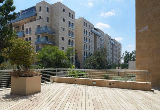 Апартаменты на Jerusalem - MAMAD Chic 1BR in City Center by FeelHome Апартаменты на Jerusalem - MAMAD Chic 1BR in City Center by FeelHome