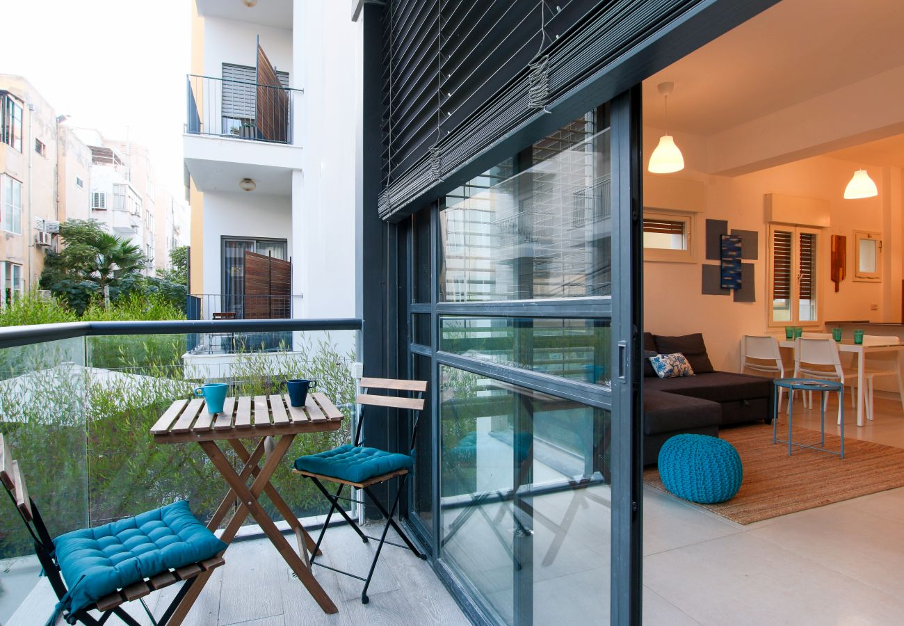 Апартаменты на Tel Aviv - Jaffa - MAMAD Trendy Apt & Balcony on Sheinkin Street by FeelHome