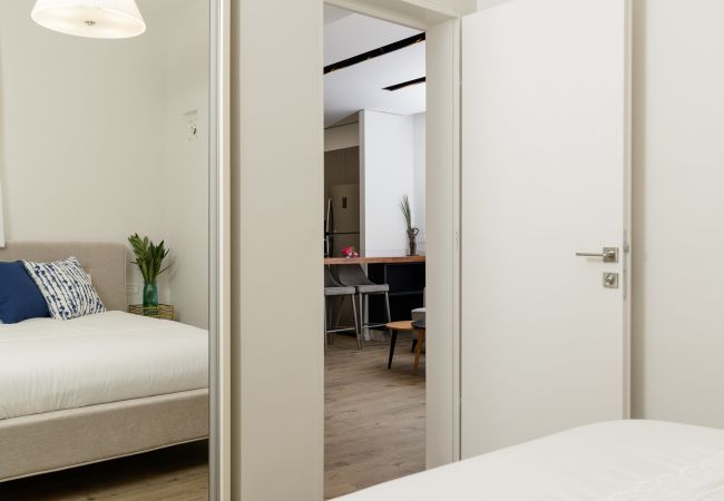 Апартаменты на Jerusalem - MAMAD Design & Veranda next to Mahane Yehuda Market by FeelHome Апартаменты на Jerusalem - MAMAD Design & Veranda next to Mahane Yehuda Market by FeelHome