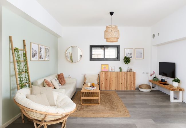 Апартаменты на Tel Aviv - Jaffa - MAMAD Fresh Design 2BR in City Center by FeelHome Апартаменты на Tel Aviv - Jaffa - MAMAD Fresh Design 2BR in City Center by FeelHome