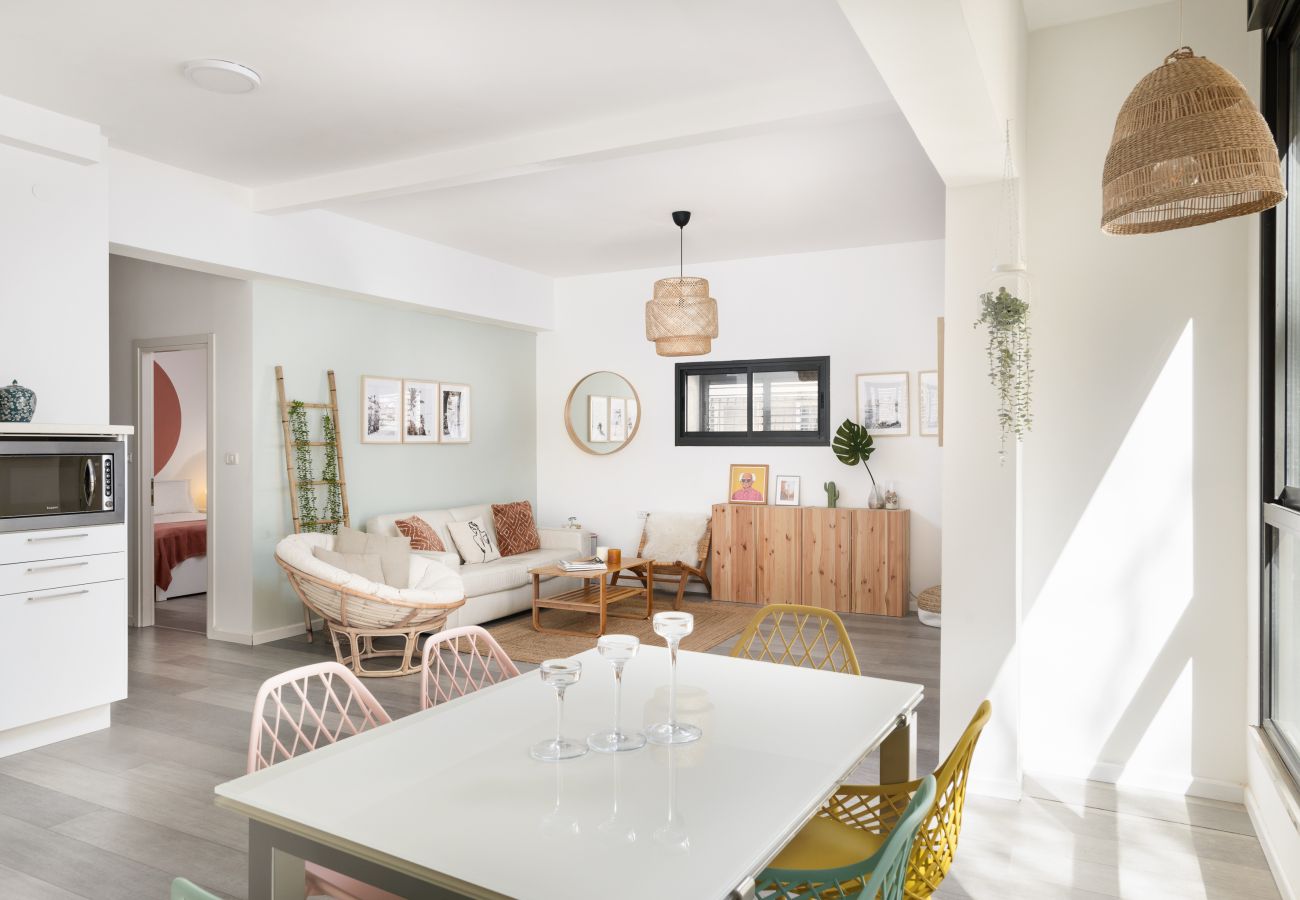 Апартаменты на Tel Aviv - Jaffa - MAMAD Fresh Design 2BR in City Center by FeelHome Апартаменты на Tel Aviv - Jaffa - MAMAD Fresh Design 2BR in City Center by FeelHome