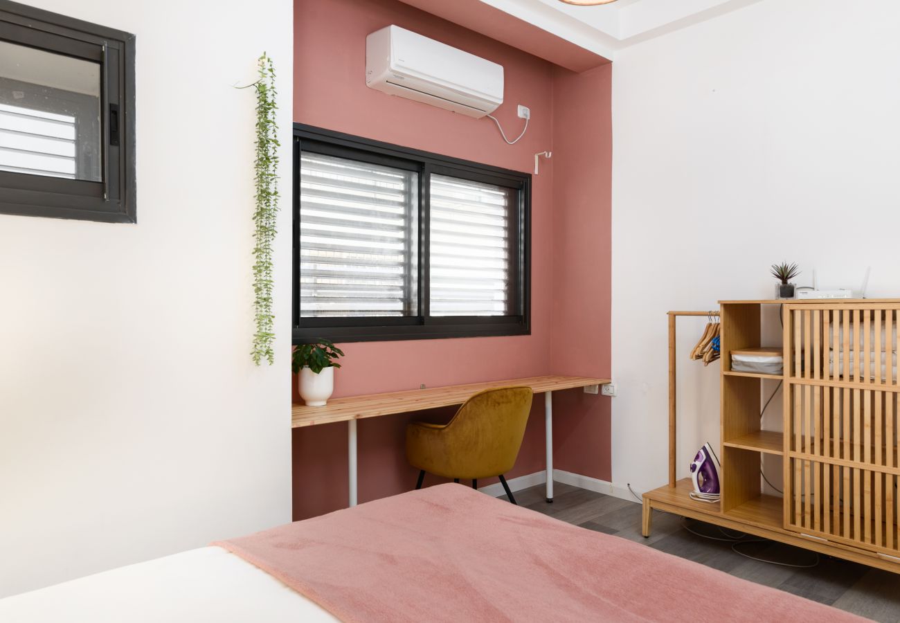 Апартаменты на Tel Aviv - Jaffa - MAMAD Fresh Design 2BR in City Center by FeelHome Апартаменты на Tel Aviv - Jaffa - MAMAD Fresh Design 2BR in City Center by FeelHome