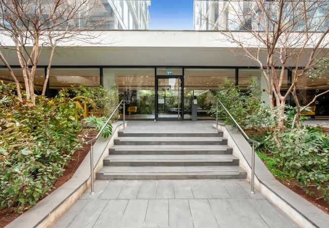 Апартаменты на Tel Aviv - Jaffa - MAMAD High End 2BR with City & Sea View by FeelHome Апартаменты на Tel Aviv - Jaffa - MAMAD High End 2BR with City & Sea View by FeelHome