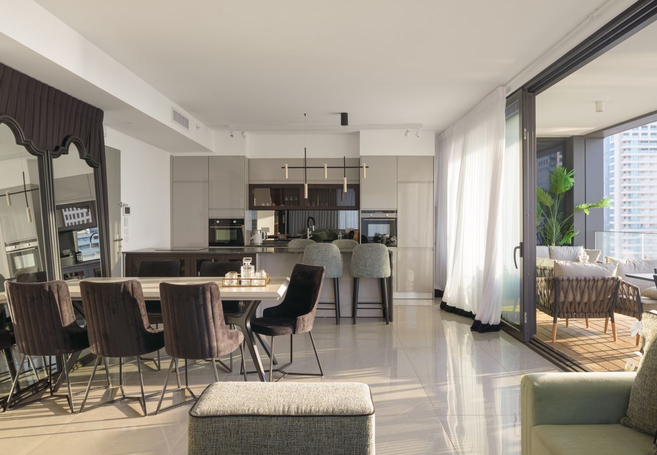 Апартаменты на Tel Aviv - Jaffa - MAMAD Luxury Executive 4BR with Terrace & Sea View by FeelHome Апартаменты на Tel Aviv - Jaffa - MAMAD Luxury Executive 4BR with Terrace & Sea View by FeelHome