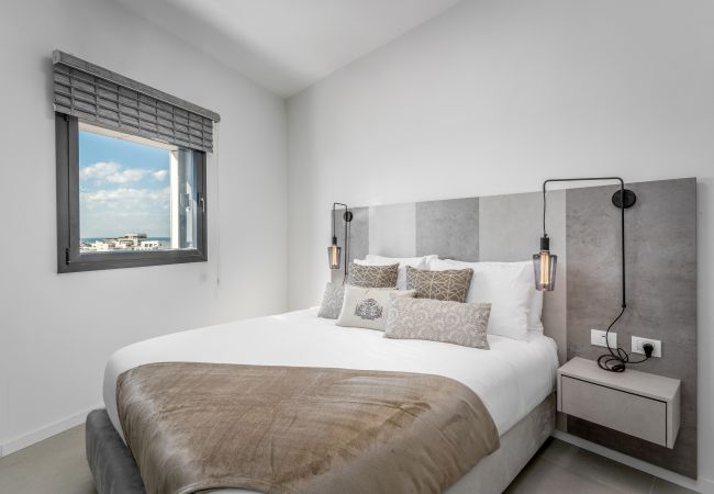 Апартаменты на Tel Aviv - Jaffa - MAMAD High End & Design Apt with Balcony by FeelHome Апартаменты на Tel Aviv - Jaffa - MAMAD High End & Design Apt with Balcony by FeelHome
