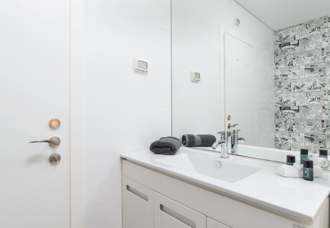 Апартаменты на Bat Yam - MAMAD Bat Yam Luxury Apt Terrace & Sea View by FeelHome Апартаменты на Bat Yam - MAMAD Bat Yam Luxury Apt Terrace & Sea View by FeelHome