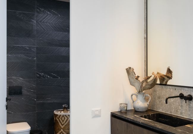 Вилла на Beit Yanai - MAMAD Ultimate Luxury Villa & Wild Beach by FeelHome Вилла на Beit Yanai - MAMAD Ultimate Luxury Villa & Wild Beach by FeelHome