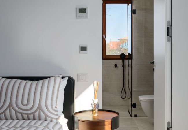 Вилла на Beit Yanai - MAMAD Ultimate Luxury Villa & Wild Beach by FeelHome Вилла на Beit Yanai - MAMAD Ultimate Luxury Villa & Wild Beach by FeelHome