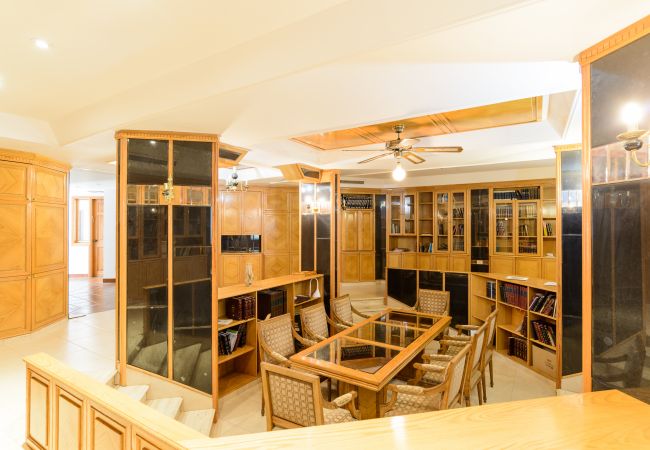 Вилла на Netanya - MAMAD Coastal Mansion Private Pool in Netanya by FeelHome Вилла на Netanya - MAMAD Coastal Mansion Private Pool in Netanya by FeelHome