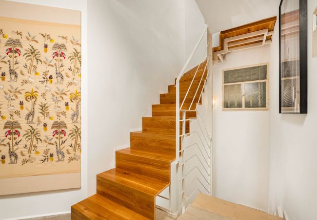 Апартаменты на Tel Aviv - Jaffa - MAMAD Designer Gem Secret Patio & Jacuzzi Near Beach by FeelHome Апартаменты на Tel Aviv - Jaffa - MAMAD Designer Gem Secret Patio & Jacuzzi Near Beach by FeelHome