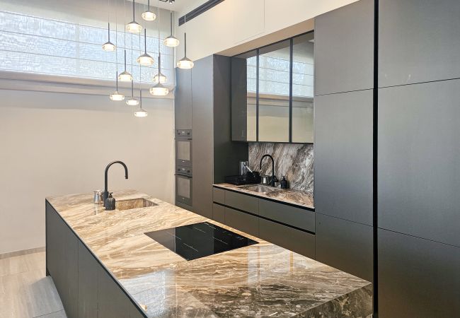 Вилла на Herzliya - MAMAD Luxury New Villa with Private Pool by FeelHome Вилла на Herzliya - MAMAD Luxury New Villa with Private Pool by FeelHome