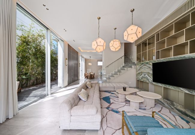 Вилла на Herzliya - Luxury Brand New Villa with Pool by FeelHome Вилла на Herzliya - Luxury Brand New Villa with Pool by FeelHome