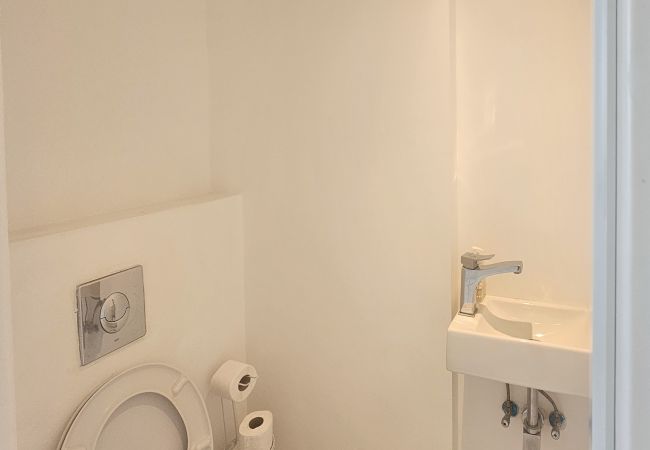 Апартаменты на Tel Aviv - Jaffa - MIKLAT Bright & Family Friendly Near Beach by FeelHome Апартаменты на Tel Aviv - Jaffa - MIKLAT Bright & Family Friendly Near Beach by FeelHome