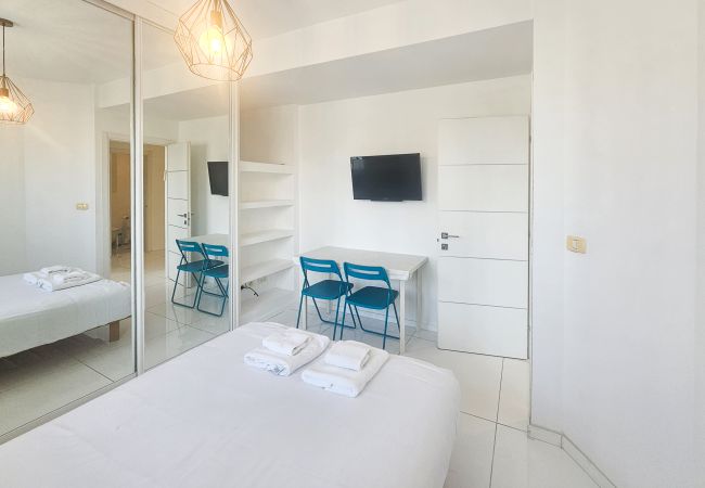 Апартаменты на Tel Aviv - Jaffa - MIKLAT Bright & Family Friendly Near Beach by FeelHome Апартаменты на Tel Aviv - Jaffa - MIKLAT Bright & Family Friendly Near Beach by FeelHome